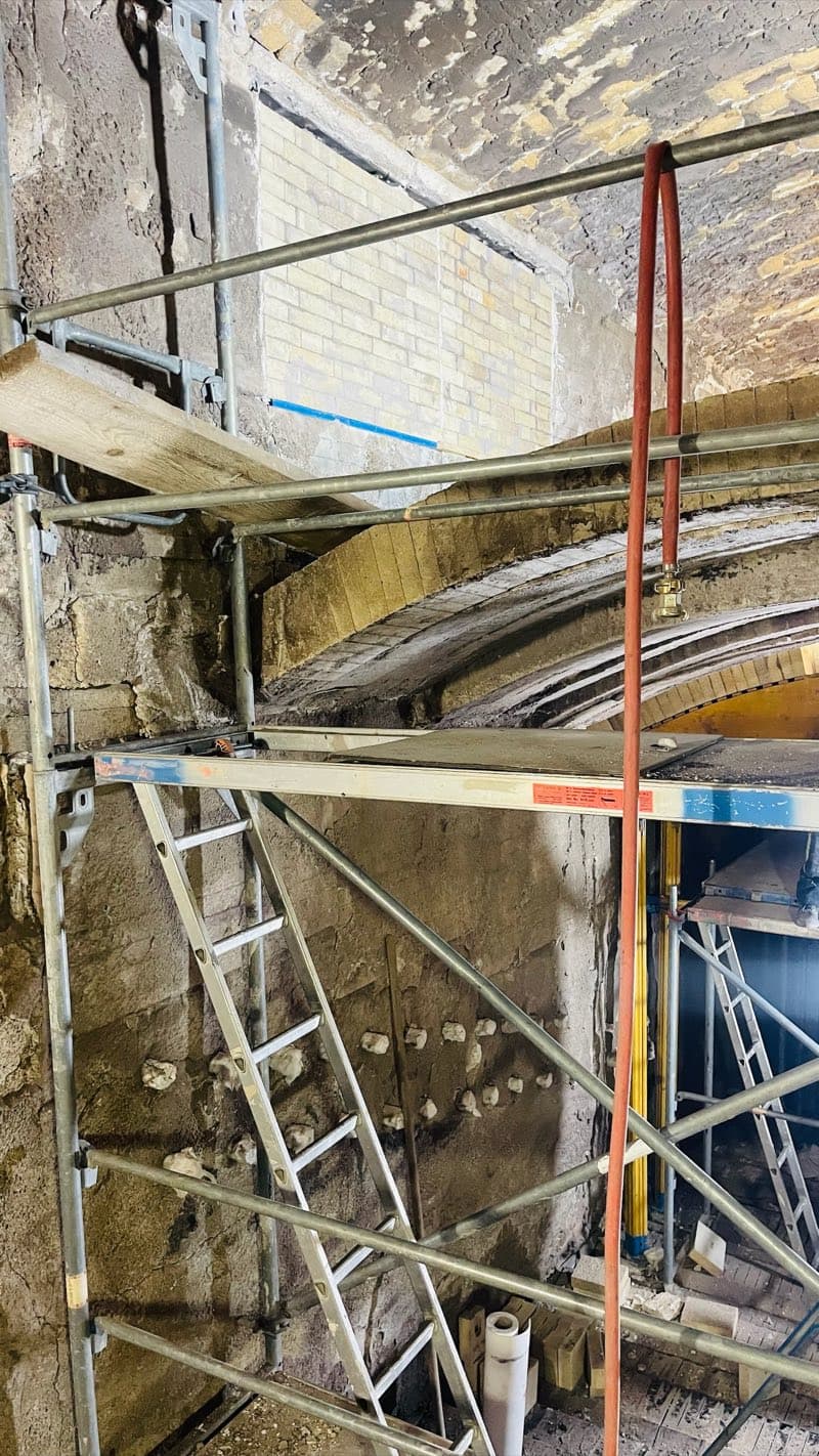 Termografie za provozu pece: rozpoznat poškození dříve, než povede k odstávce