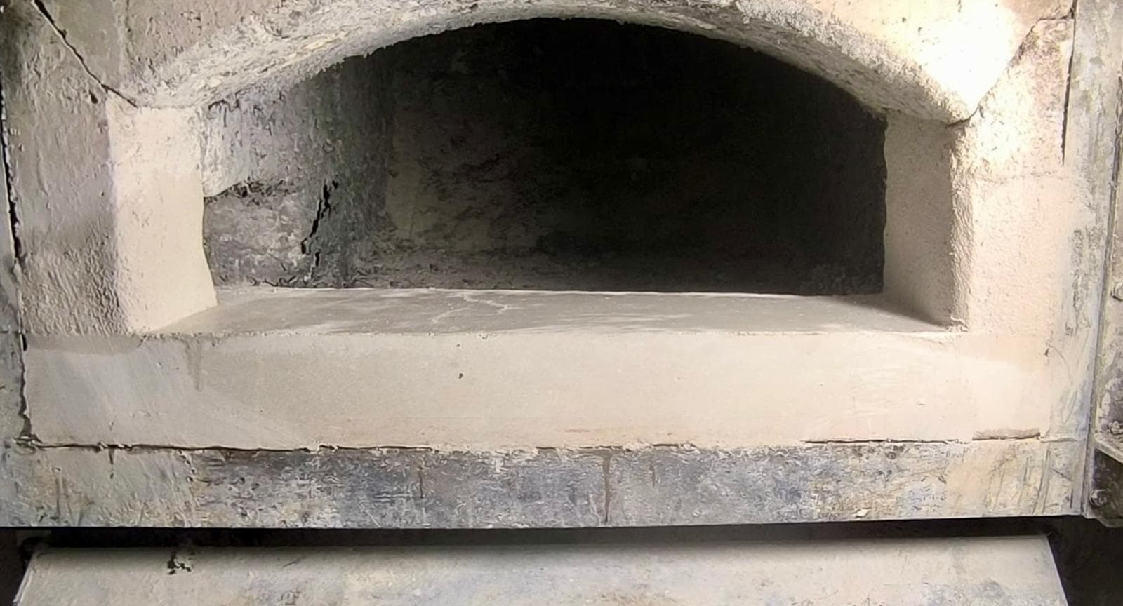 Replaced beam on an industrial furnace by the SBS team