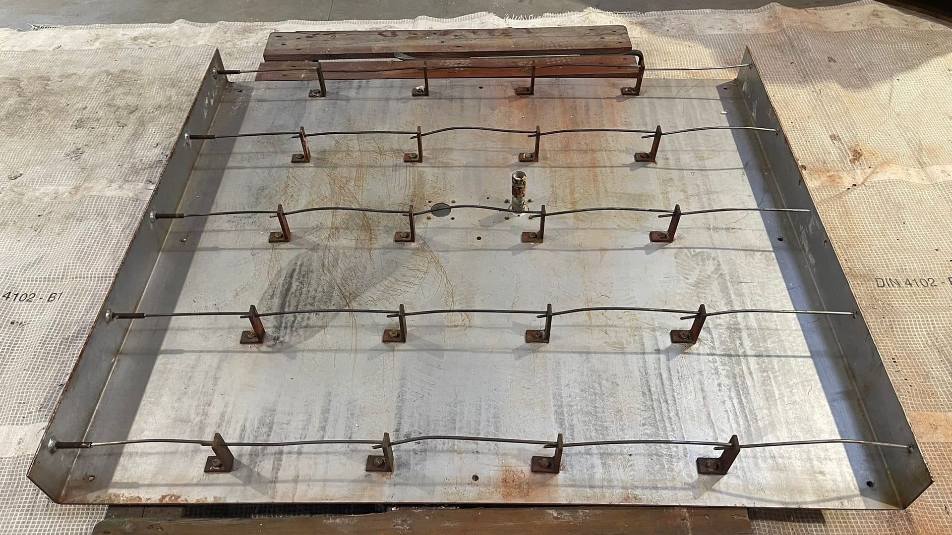 Repair work on the lid and door of an industrial furnace at a long-standing customer